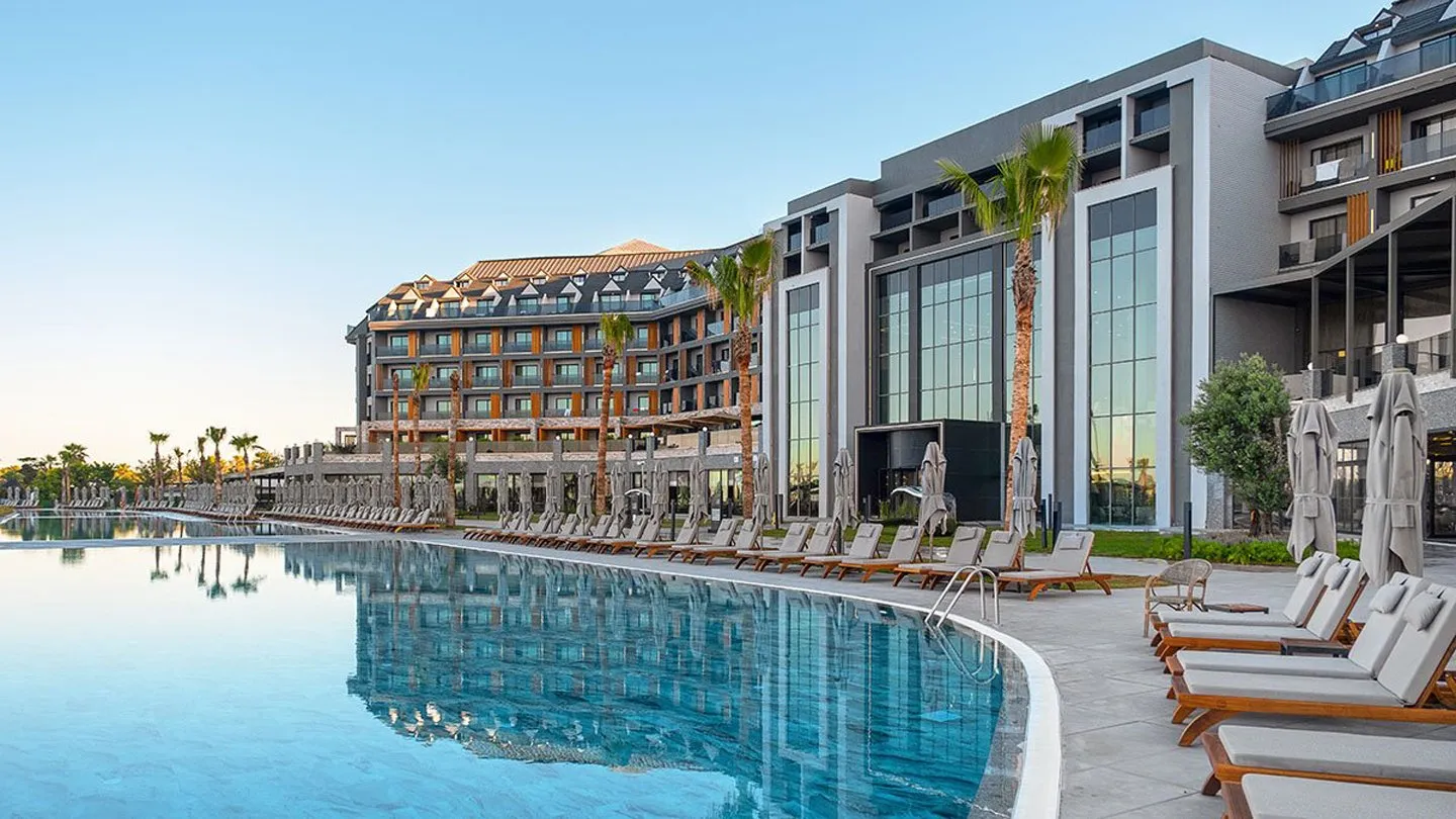 Moodne ja hubane hotell Alanyas - Lago Hotel