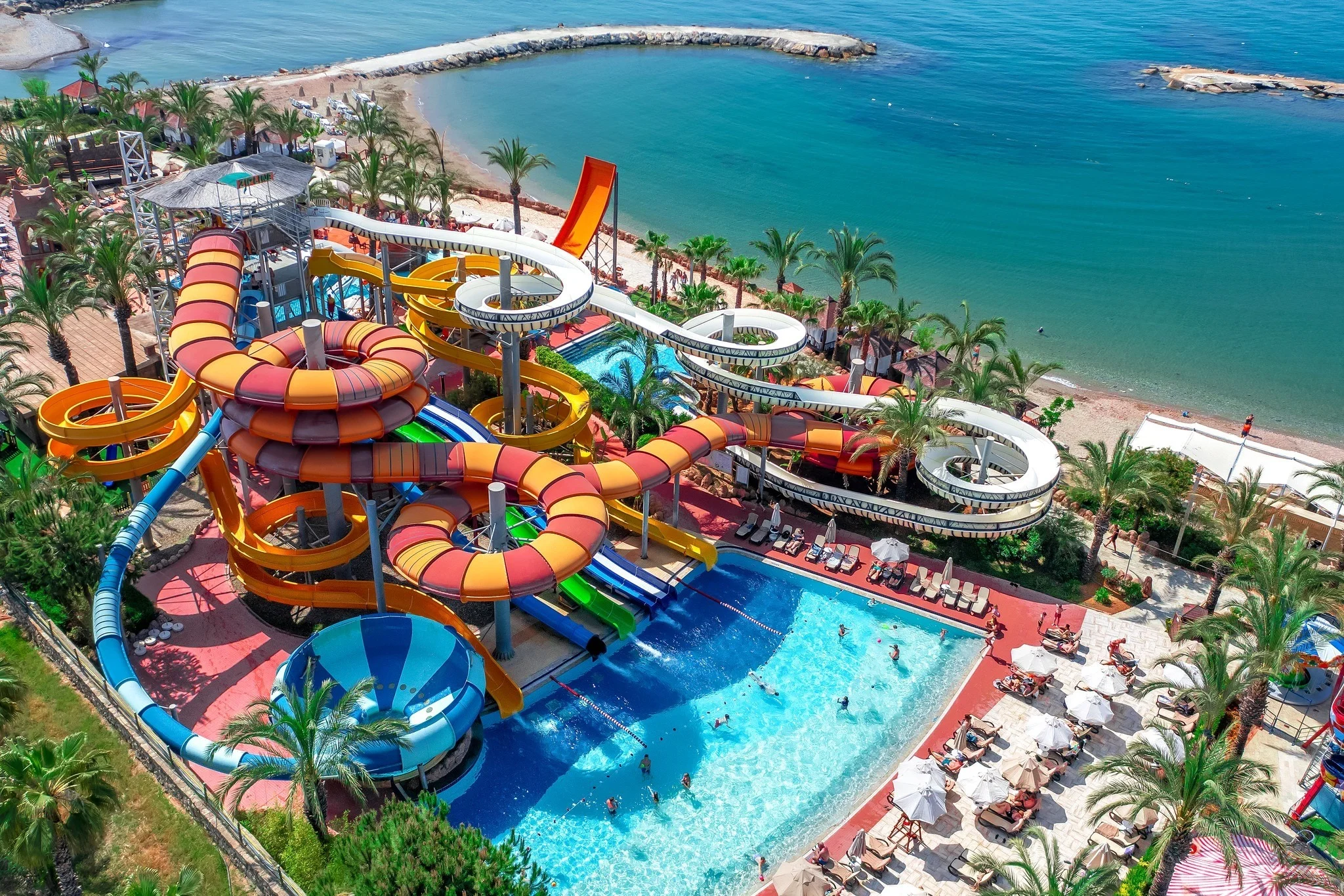 Long Beach Resort and SPA - Peresõbralik kuurort koos veepargi ja rannaga. Populaarseim hotell perepuhkuseks. Veeliumäed, soojendusega basseinid, mitmekesine toitlustus